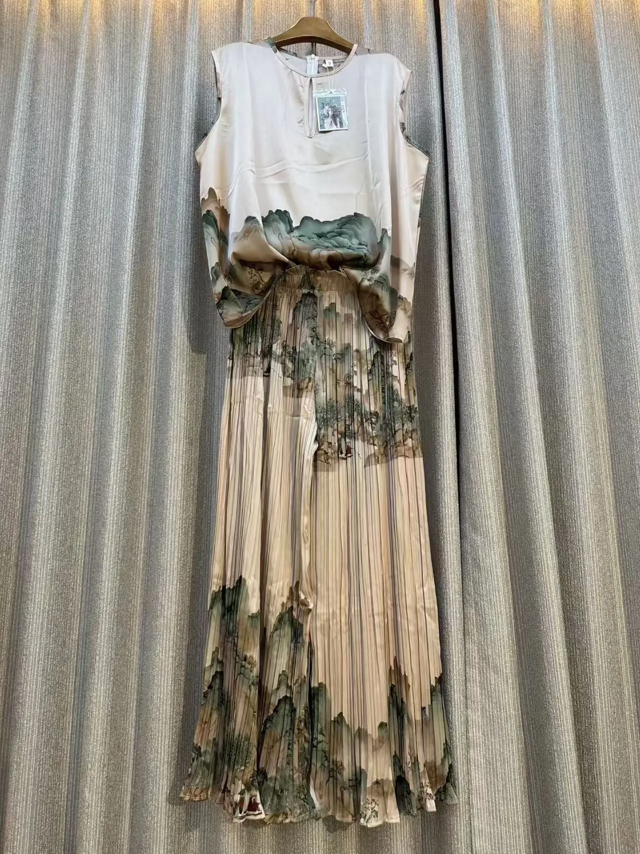 

Jarlrysberg Woman Fashion 2-Pieces Sets Summer Sleeveless Tops & Wide Leg Pants 2pcs Suits Outfit Elegant Casual Loose Pant Sets