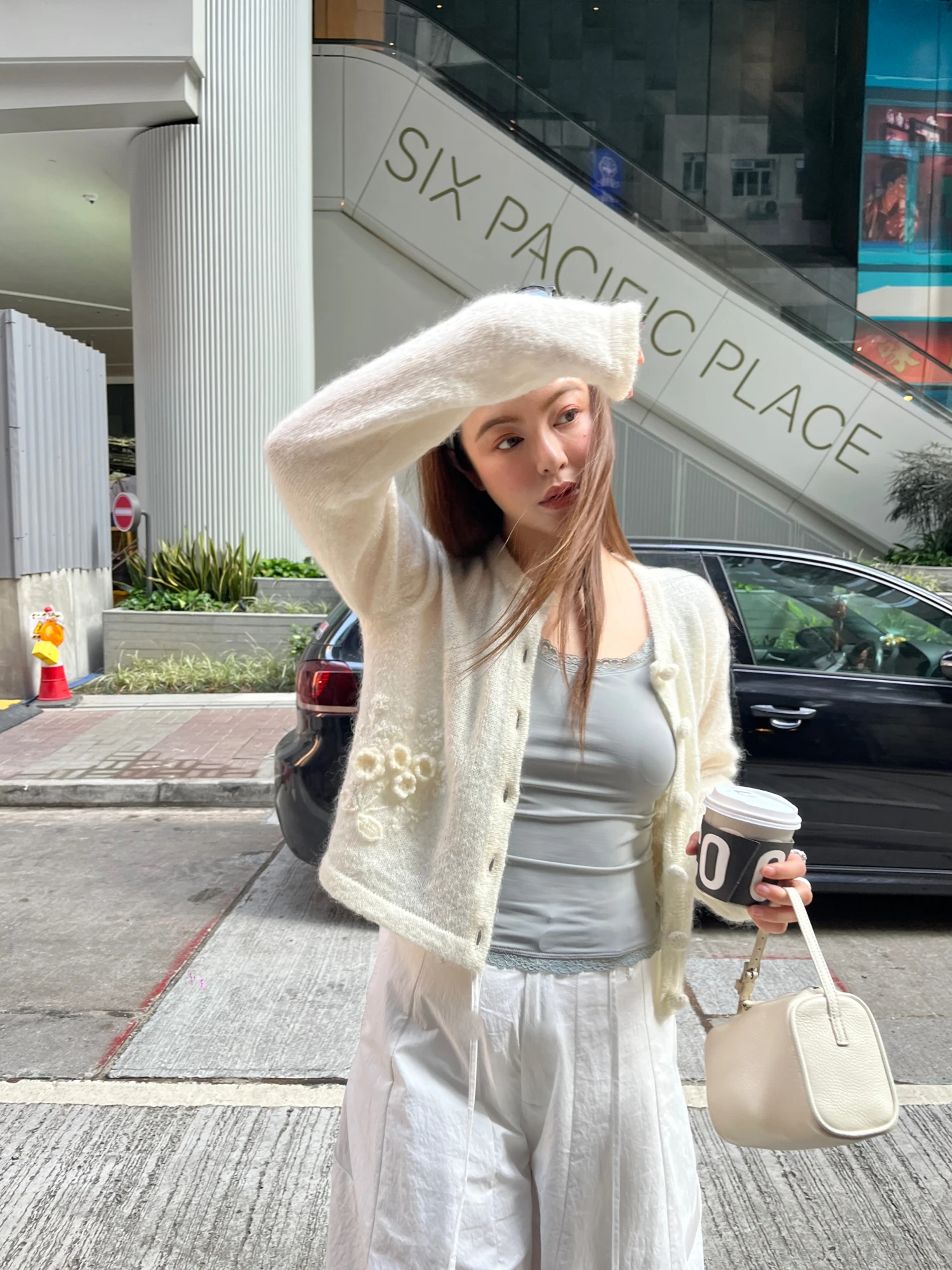 

Легкий женский кардиган 3ts Heavy Industry с длинными рукавами, вязаный, с цветочным узором, весна-лето, белый