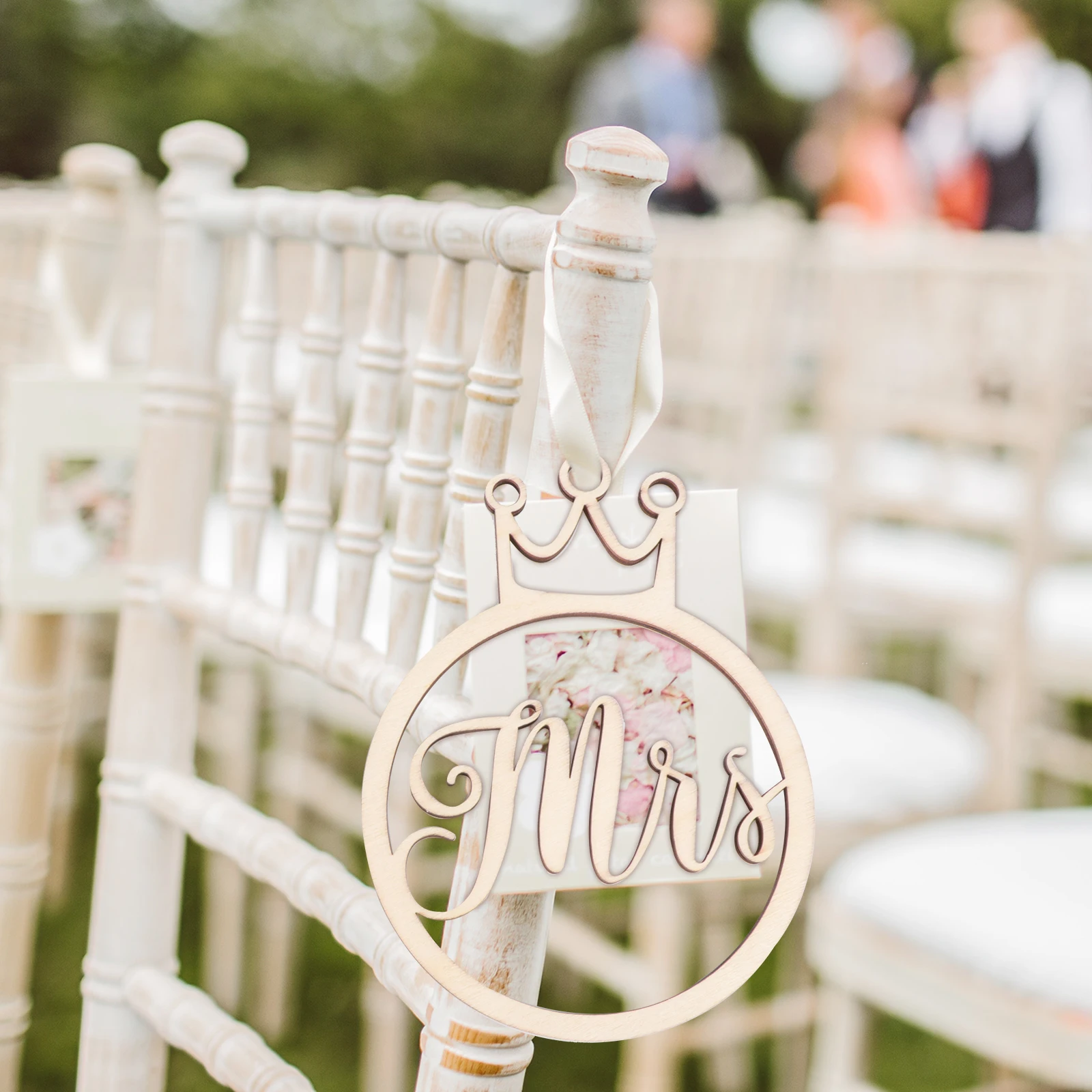 

1 Pair Ring Wedding Photo Handheld Party Decoration Finger Photography Decorations Party Scene Props Wood Ring Props