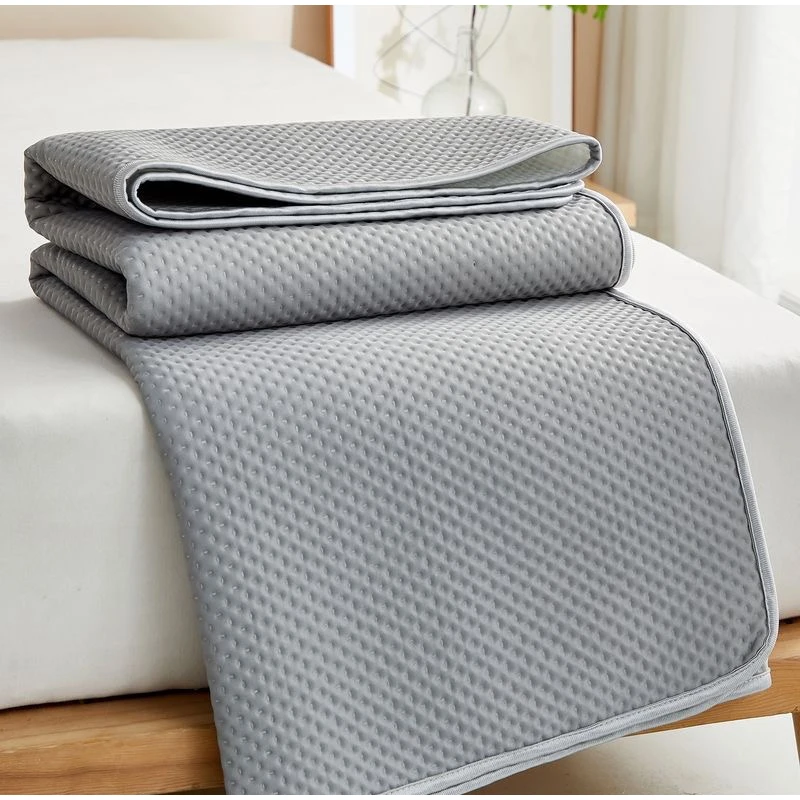 Summer Ice Silk Cooling Mattress Pad Soft Breathable Sleeping Mat with Massage Texture Foldable Washable Bed Sheet fo Bedroom