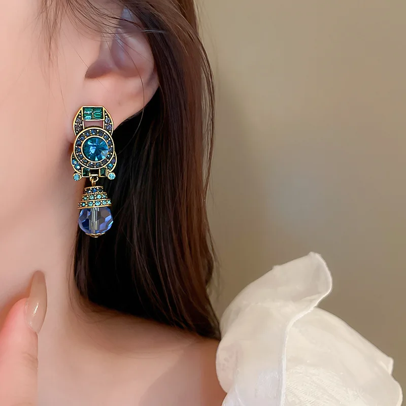 Women's Vintage Blue Water Drop Crystal Clip Earrings