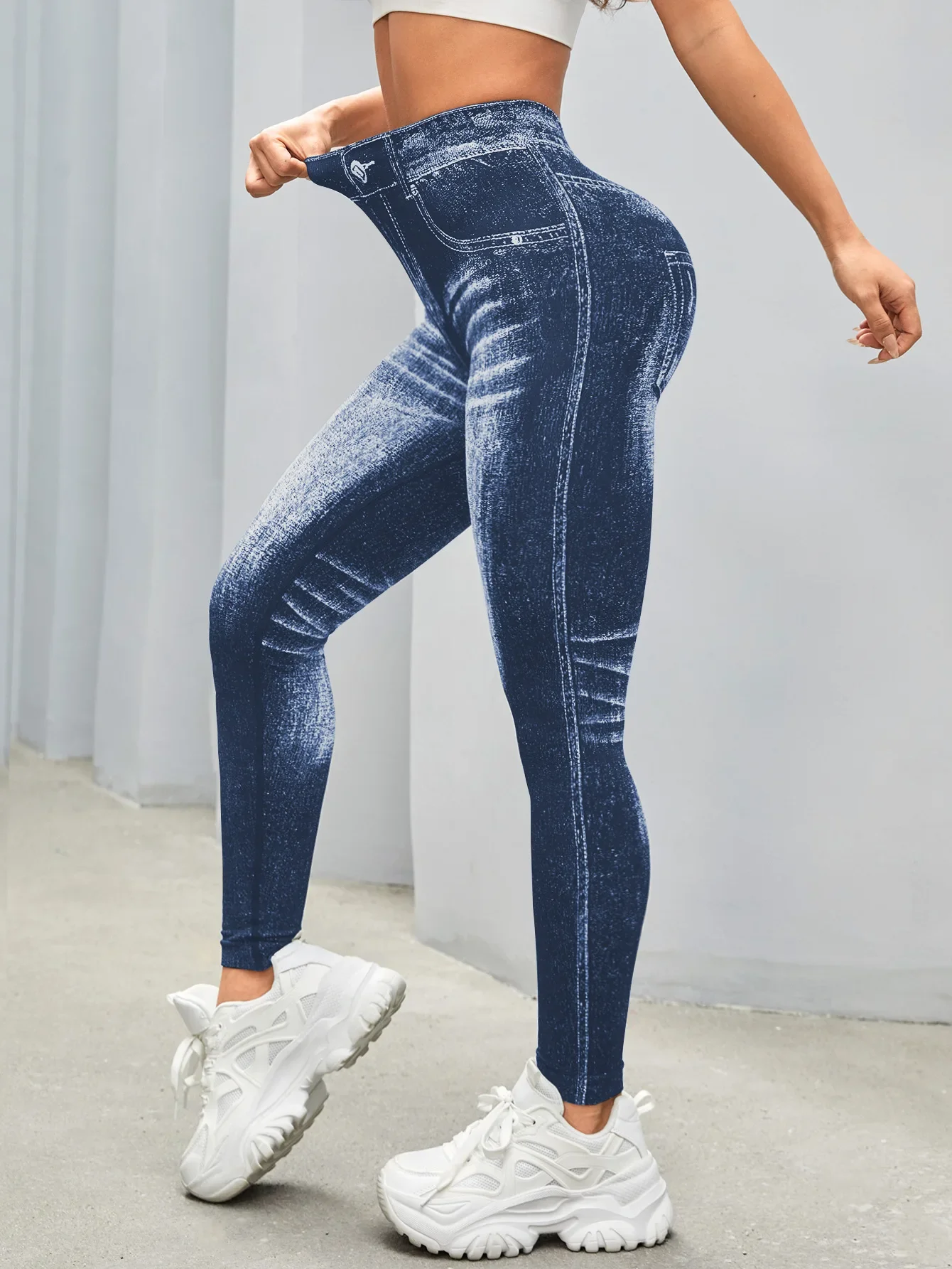 Damen Gym Bedruckte Yoga-Leggings Nahtlose Hochtaillierte Denim-ähnliche Perforierte Hosen mit Fake-Taschen Yoga Fitness Leggings – Detail 22