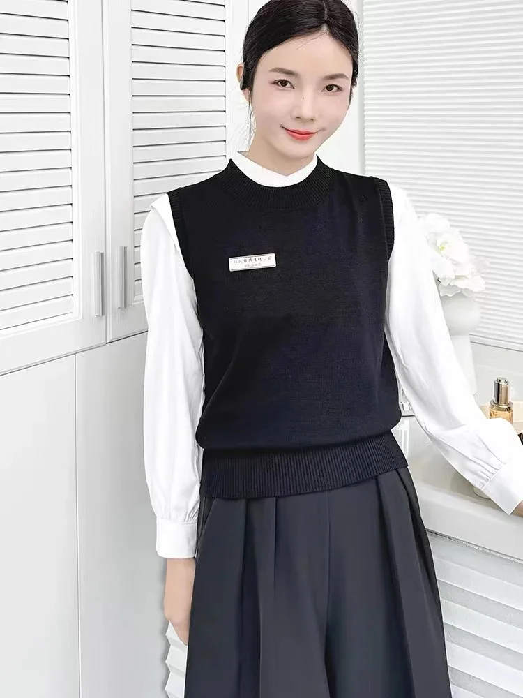 Ensemble uniforme de beauté, chemise cosmétique coréenne + Cardigan + pantalon, jupe, bain de pieds, salopette de SPA, vente en gros, 2024