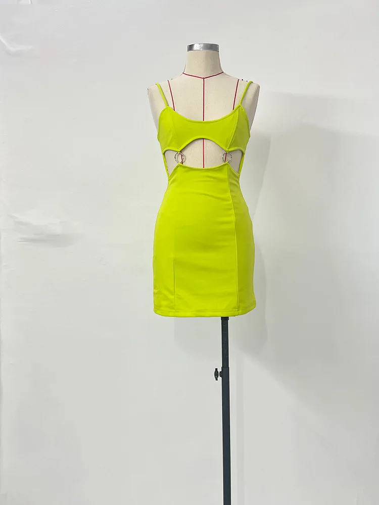 ชุดเดรสสั้นรัดรูปทรงเอ สีเขียว สายเดี่ยว ประดับคริสตัล โชว์หลัง สำหรับงานเลี้ยงกลางคืน