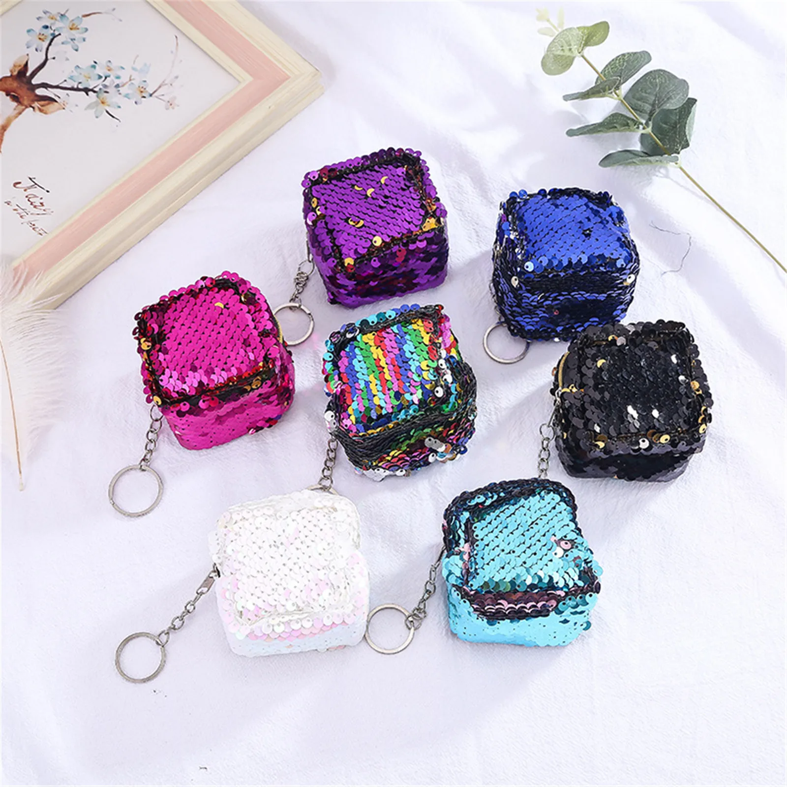 1pc Children'S Coin Bag Change Color Sequins Mini Wallet Women Fashion Bling Mini Purse Sequin Bag Key Chain Pouch Small Gift