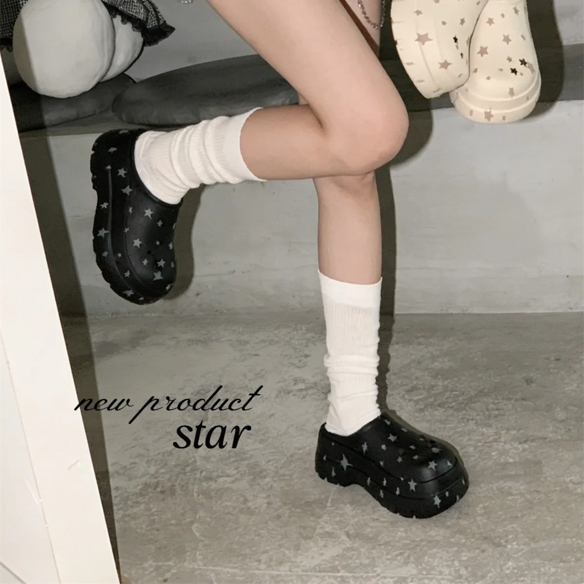 Summer New Platform Slippers for Women Fashion Y2K Star Design Platform Clogs Cool Outdoor Beach Shoes Casual Thick-Soled Slides