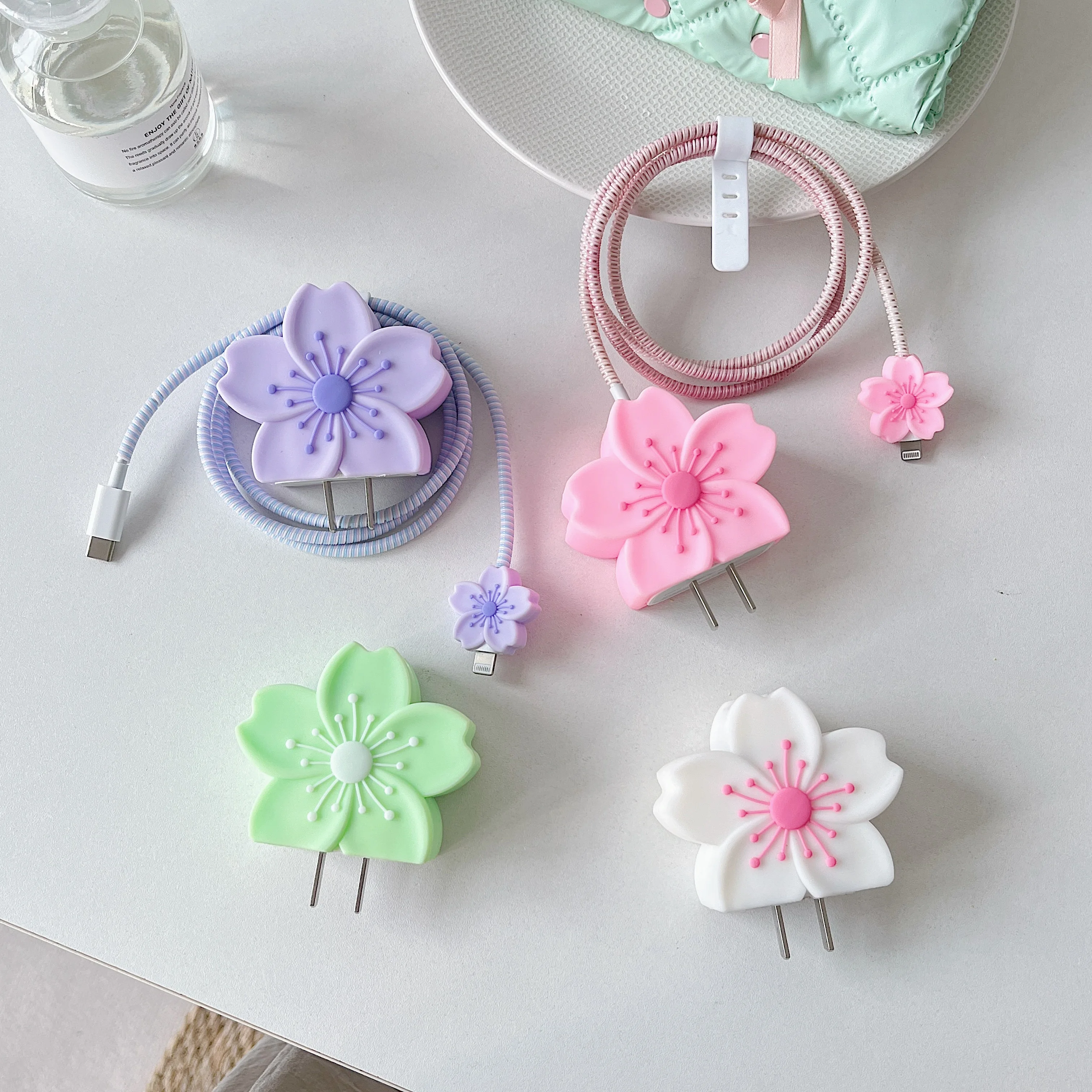 INS Cute 3D Flower Silicone Charger Protective Case For IPhone 11 12 13 14 18W-20W Fast Charge Protection Charger Accessories