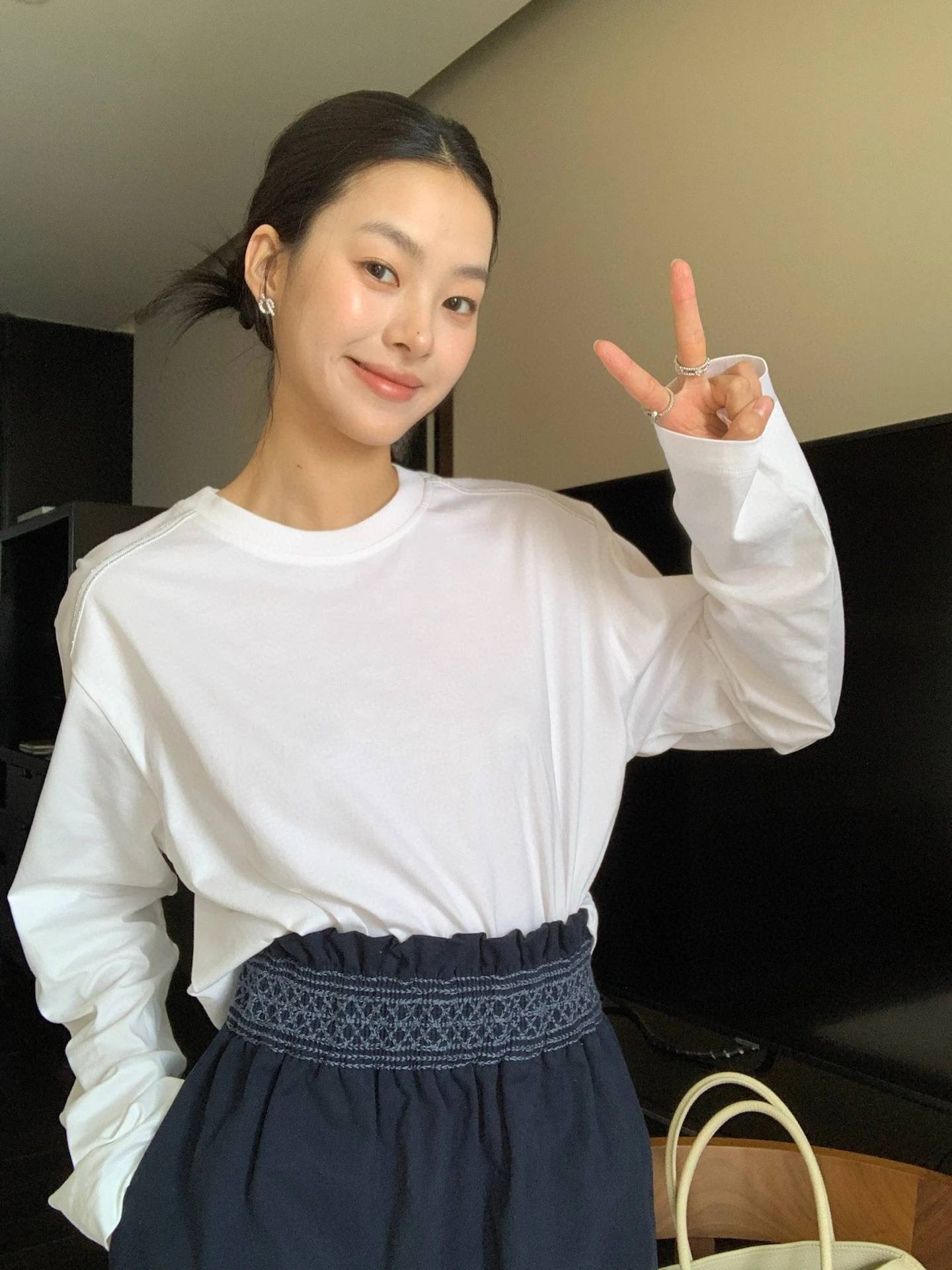 

Квали имеет значение! BC Хлопковая белая круглая футболка Ne Long Sve Повседневная свободная универсальная простая женская футболка с базовым слоем Faion