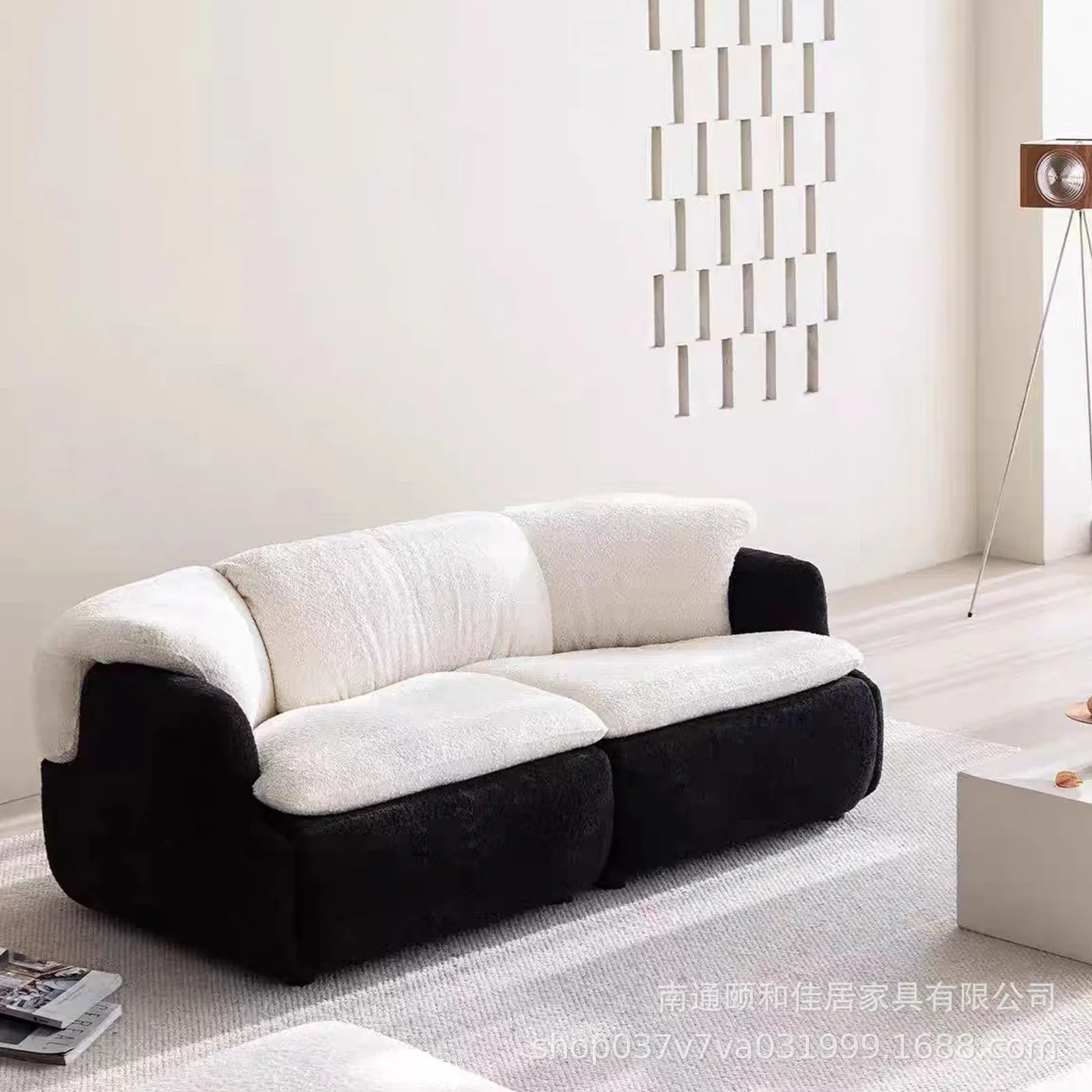 YJQ Italian Modern Simple Vintage Light Luxury Living Room Hotel Small Apartment Modular Fabric Sofa