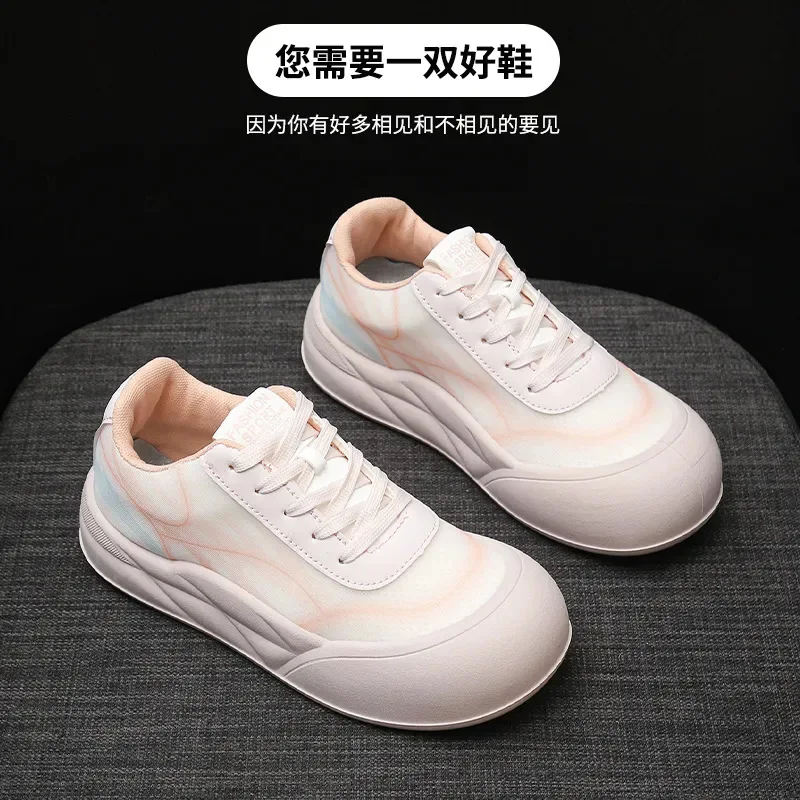 Spring and Autumn Super Light Explosive Thick soled Board Shoes for Women 2024 New Versatile Student Casual Sports Shoes