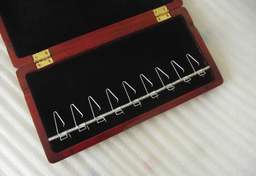 

Excellent Wooden Bassoon reed case hold 9 pcs reeds Strong