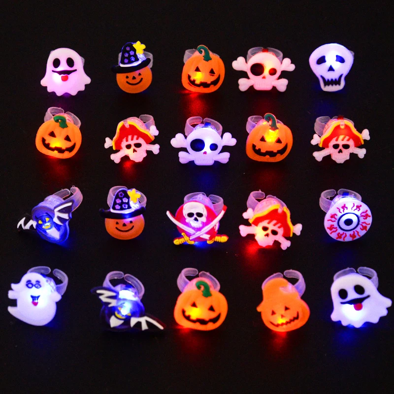 

10Pcs Halloween Glow Ring Pumpkin Bat Ghost Skull Luminous Finger Rings For Kids Gifts Halloween Decorations Party Supplies