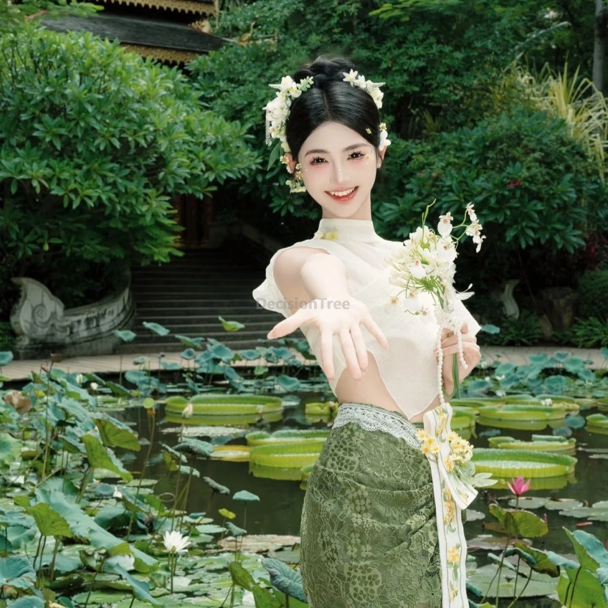 ملابس مهرجان الرذاذ على الطراز العرقي الصيني الخيالي العصري لعام 2025 ملابس تايلاند للتصوير الفوتوغرافي للسفر في جنوب شرق آسيا #4