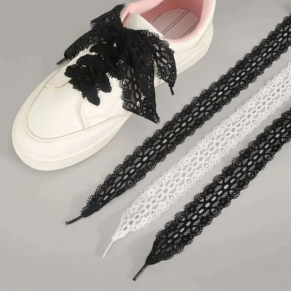 1 Pair Wide Flat Lace Shoelaces for Women Sneakers, Fancy Black White Shoe Laces, Casual Shoe Accessories