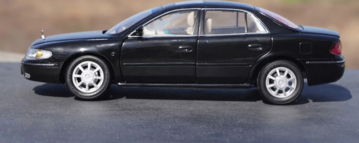 1:18 Original Shanghai GM Buick Regal Car Model The First Generation Regal Alloy Simulation Car Model