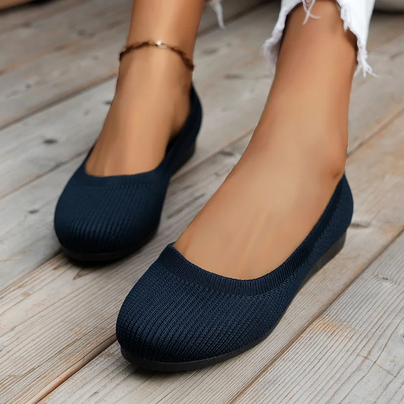 2024 Summer New Breathable Elastic Knitting Flats Slip on Shoes for Women  Soft   Lightweight Casual Mom Shoes