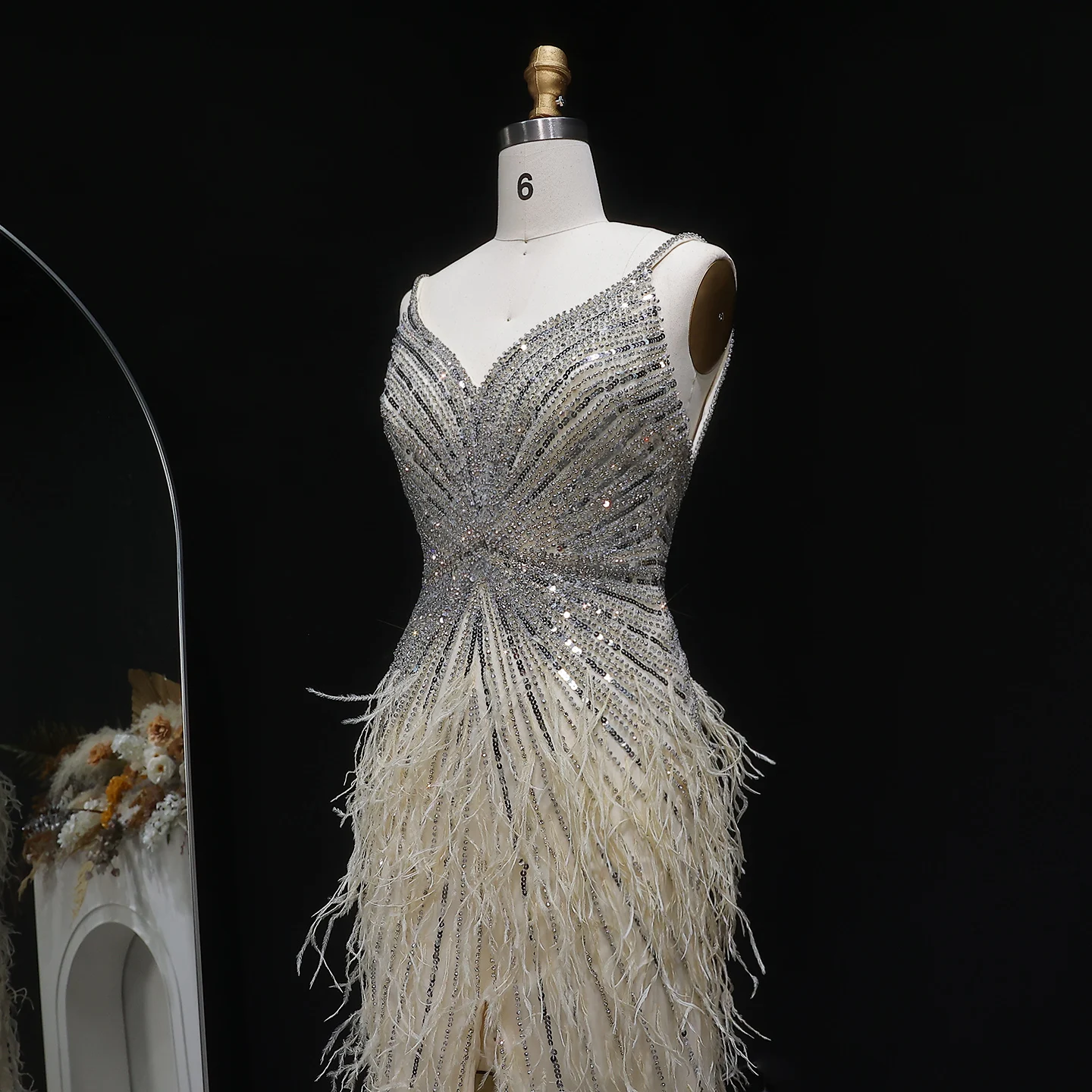 Sharon Said Dubai Luxuriöse Feder-Meerjungfrauenkleider in Silber für Hochzeiten, Blaues Arabisches Abendkleid, Partykleider SS004 Maßanfertigung – Detail 8
