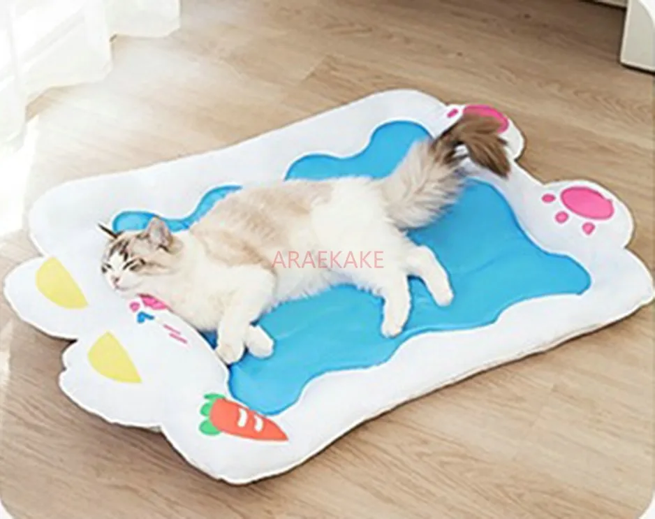 Pet ice pad, cat pad, dog sleeping pad, insect repellent nest, sleeping for kittens, cooling down in summer and summer