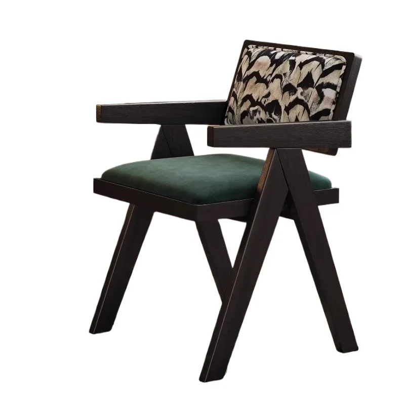 

Средневековый обеденный стул, бытовой стул из массива дерева