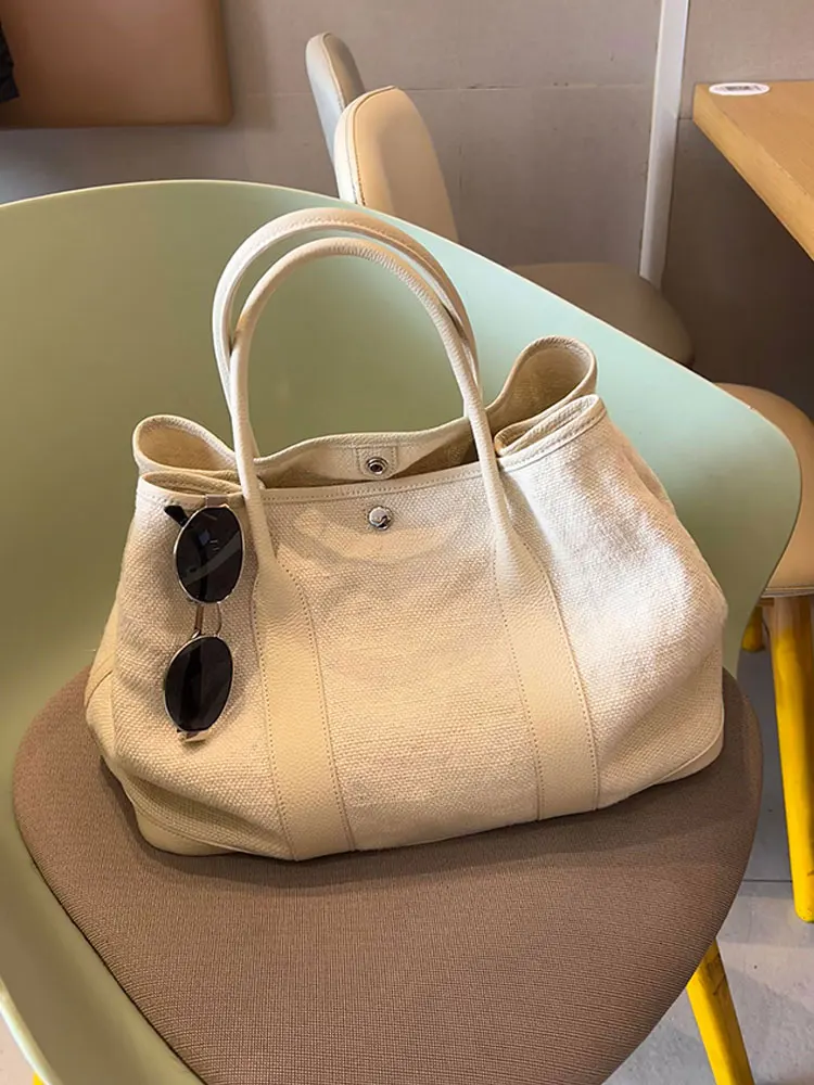 

Canvas Linen Tote Bag Women's New 2026 High-End Lightweight Luxury Crossbody Garden Bag Soft PU Square Shape Commute Use