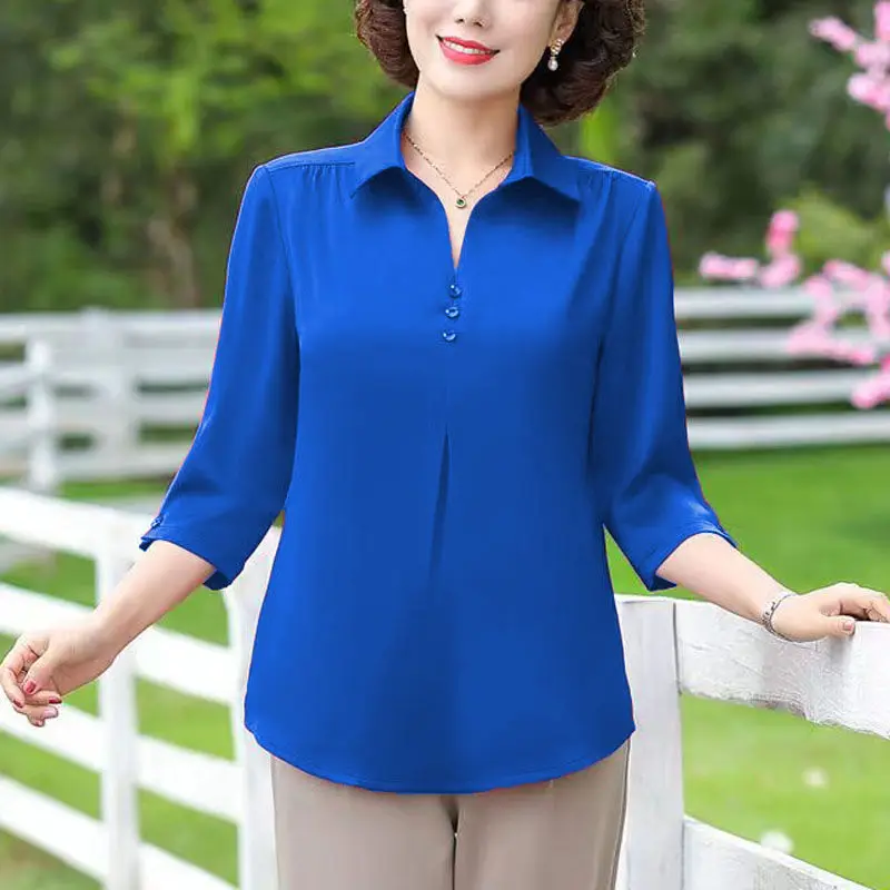 2024 Summer Elegant and Stylish Simple Polo Collar Panel Button Loose Leisure Oversize Three Quarter Solid Color Shirt for Women