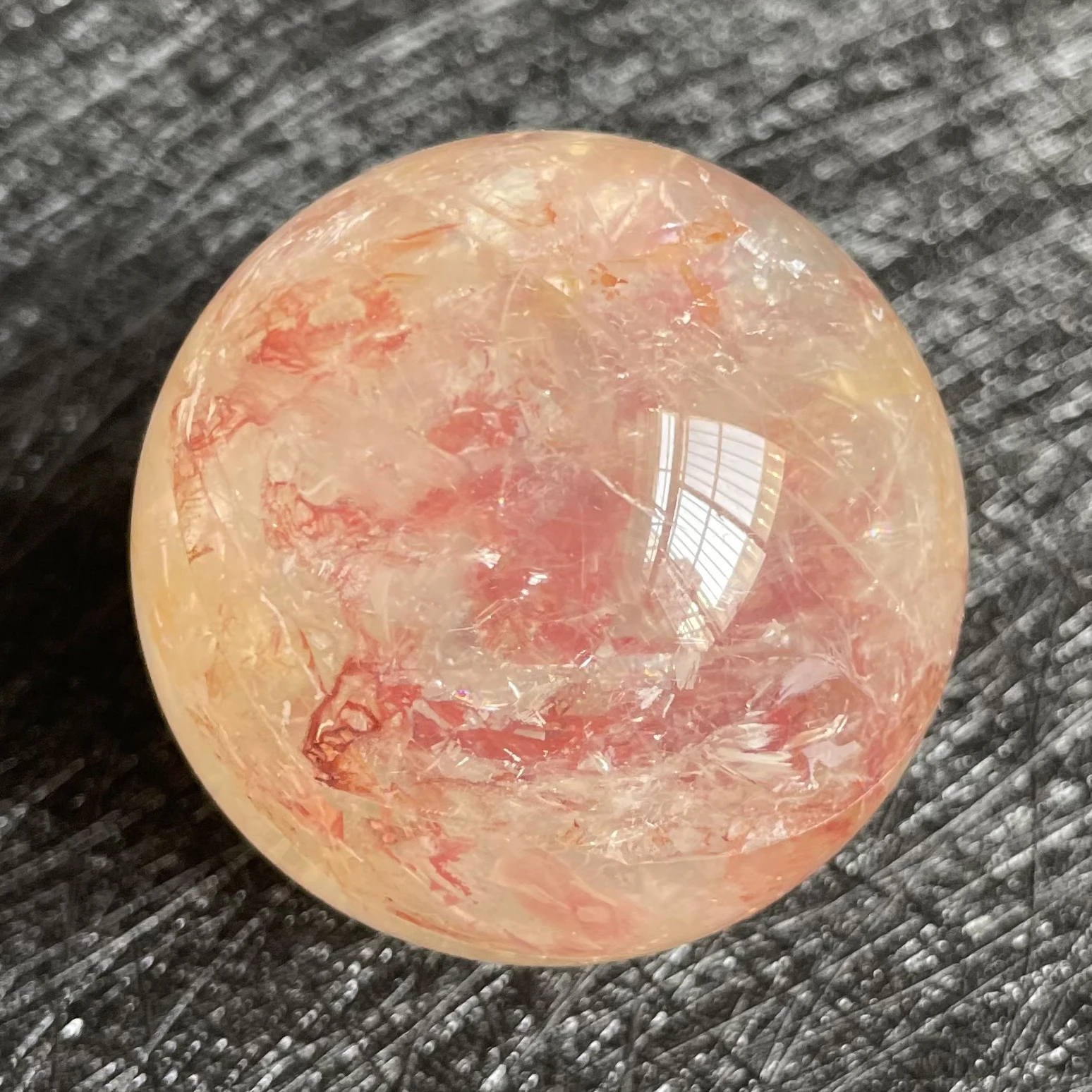 114g Natural Stone Fire Quartz Crystal Ball Rainbow Quartz Sphere Polished Rock Reiki Healing L113
