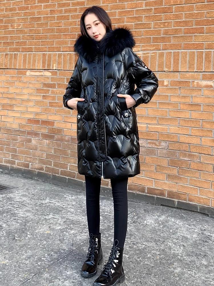 

Winter New Women's Down Jacket Loose Hooded Oversized Windproof and Waterproof Down Jacket