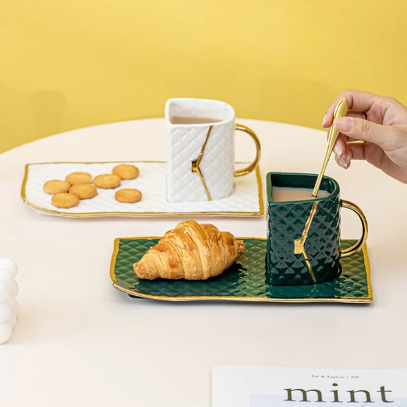

Handbag Ceramic Mug Coffee Cup and Saucer Set Water Home Breakfast Cups Dim Sum Dish Snack Tray Milk Teacup Mugs