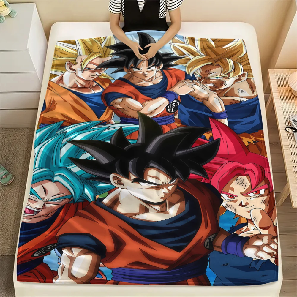 Son Goku Anime-Druck-Flanelldecke, geeignet für Schlafzimmer, Sofas, Betten, Stühle, Picknicks, Reisen – HE31