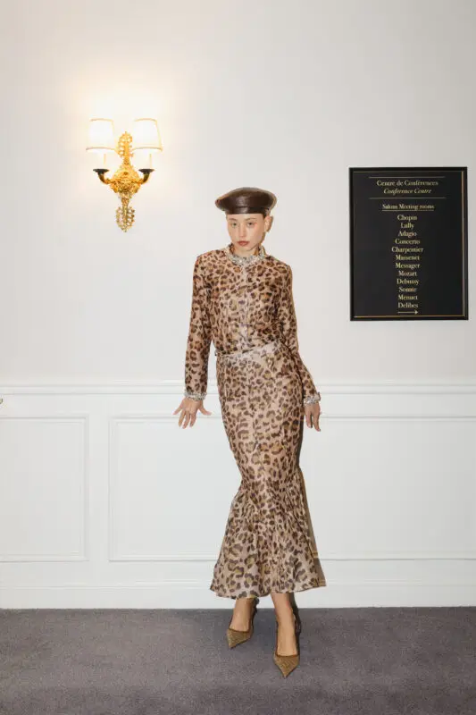 

Jirocum Luxury Leopard Print Sequined Evening Dresses Long-Sleeve Mermaid Gown with Crew Neck for Gala & Prom