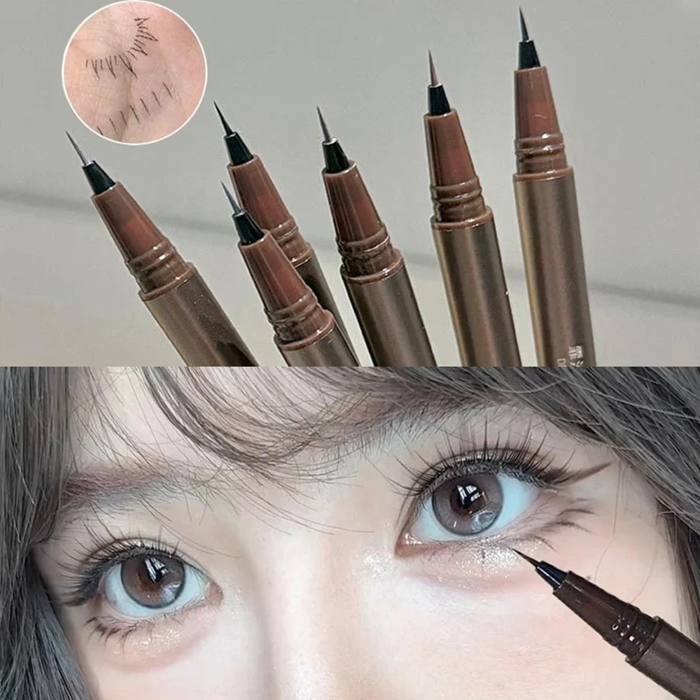 ﻿   Waterdichte vloeibare wenkbrauw Gemakkelijk te kleuren Zweetbestendige wenkbrauwpen 0,05 mm Ultradunne kop Oogmake-up Cosmetische eyeliner-pen