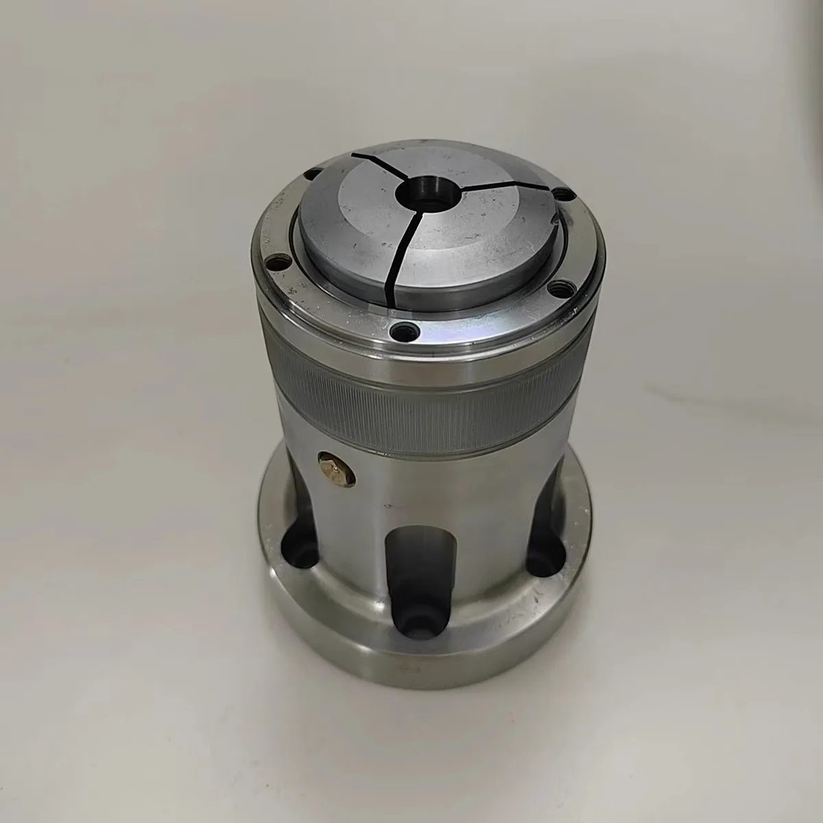 مخرطة التحكم العددي تحديد المواقع المرجعية رأس عمود الدفع الأمامي 36 46 0640 52 آلة للظرف الخارجي العادي