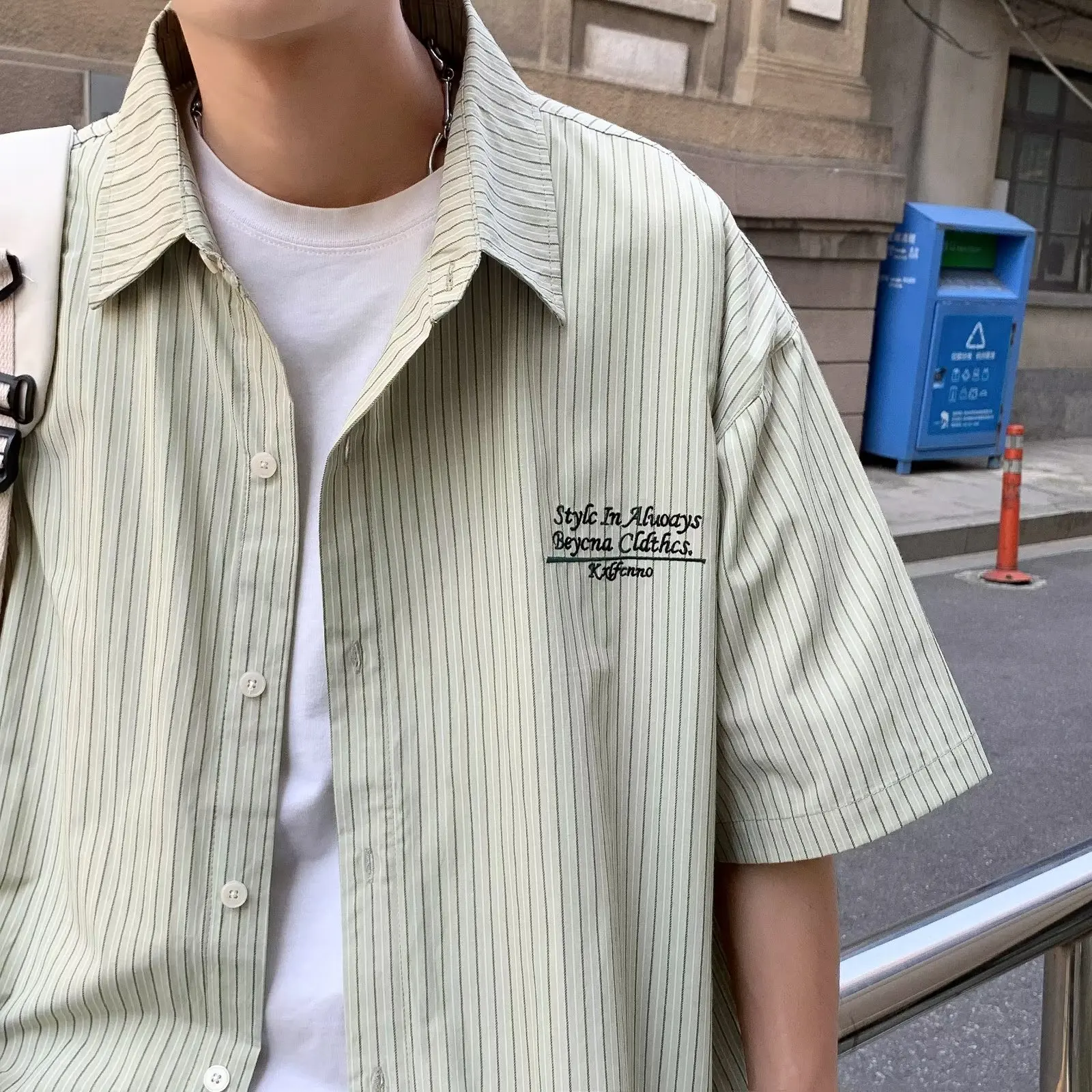 Retro Japanese Striped Short Sleeve Casual Shirt Loose Fit Men's Design Summer Top Couple's Shirt Youth Fashion Shoulder Pad