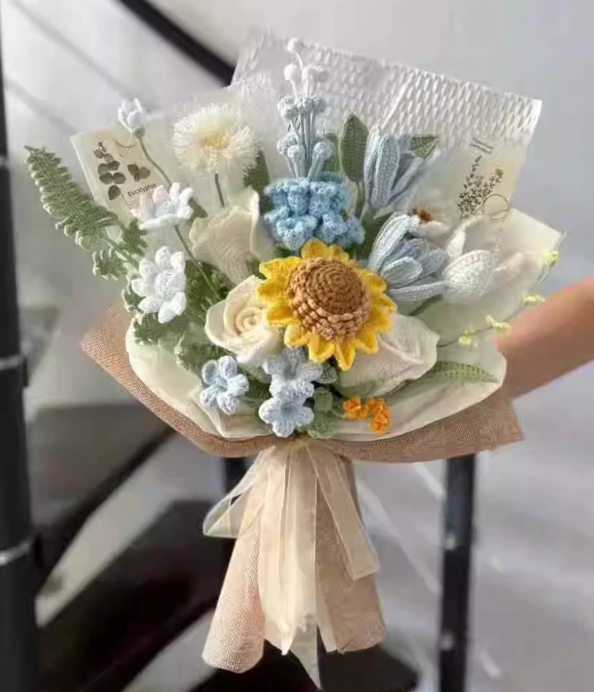 Hand knitted diy hand-held bouquet material package homemade wool crochet sunflower mixed bouquet graduation gift