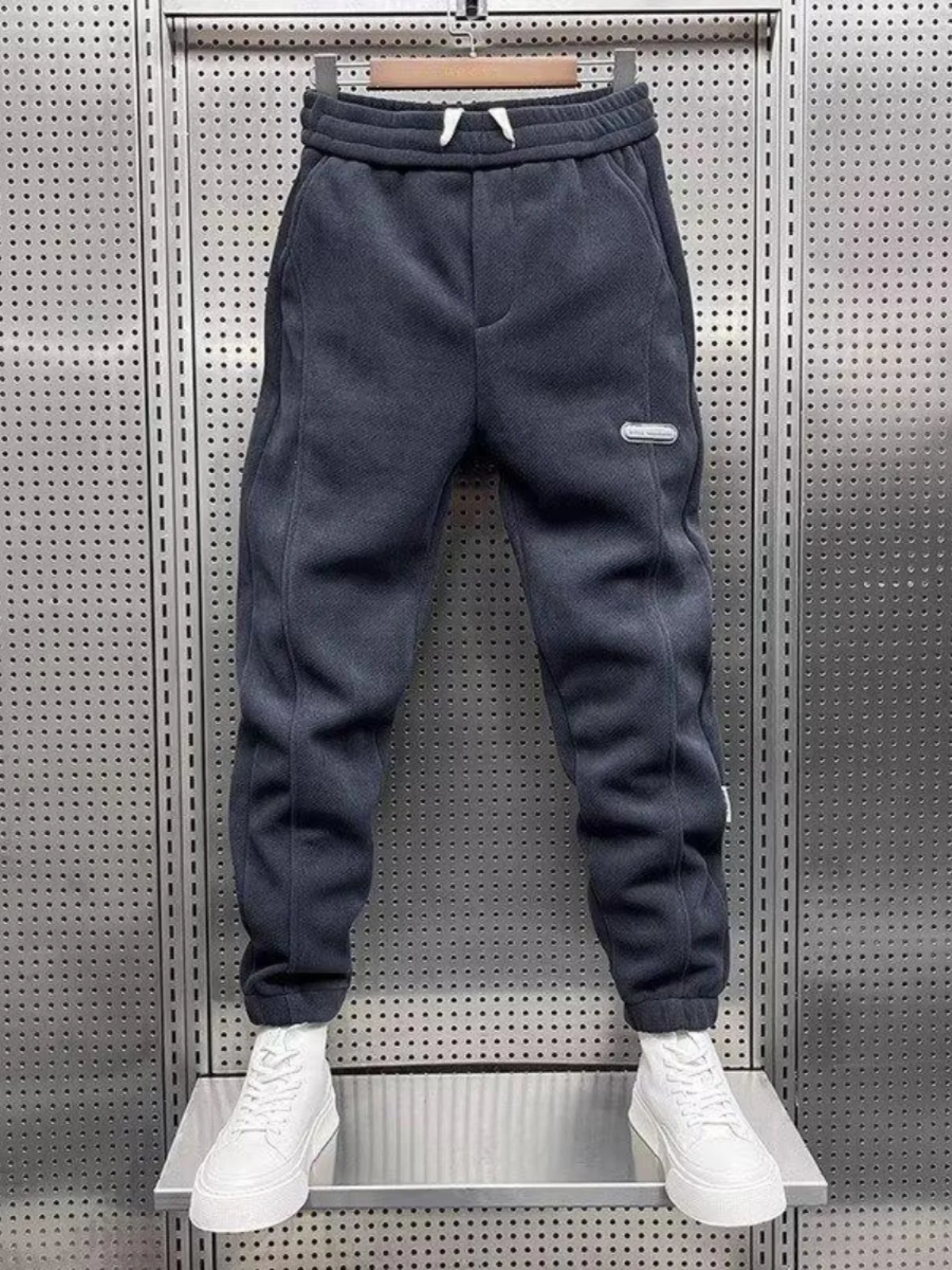 

High-End Corduroy Men's Sweatpants Korean Sle Thiened Sports Casual Harlan Long Pants Youthful Vitali Winter Season