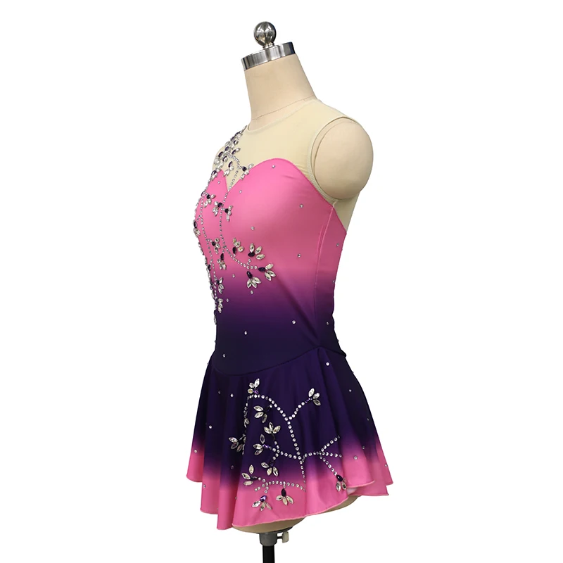 Gradient Pattern Skating Clothing Fabric Simple Elegant Skating Skirt Girls Lady Custom Skating Clothing Made In China