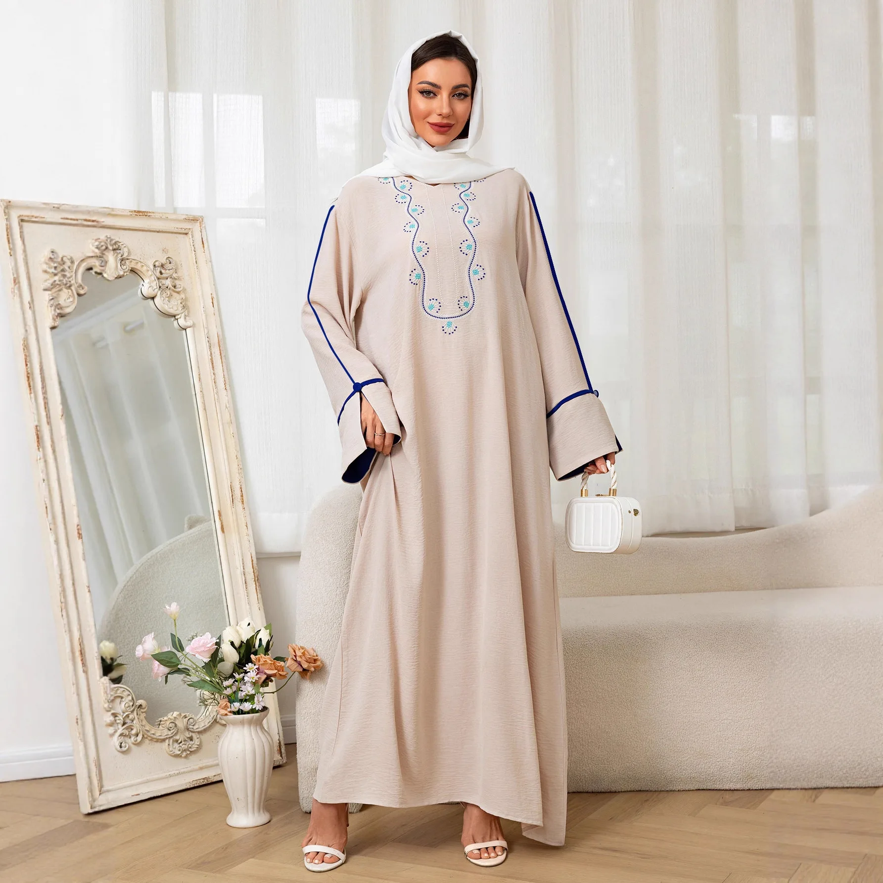 Dubai Mode Blumen Stickerei Modest Kleid Muslimische Elegante Abaya Frauen