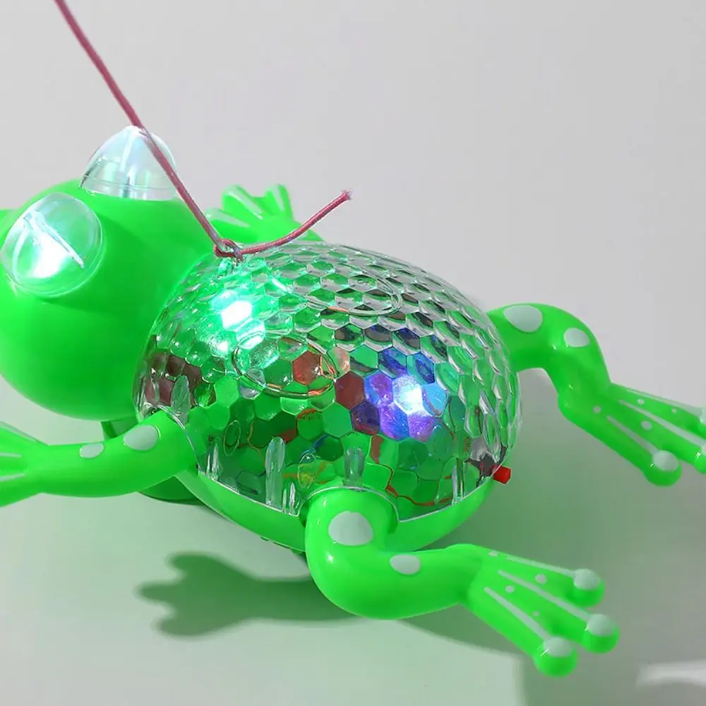 Corda de tração elétrica Crawling Little Frog Brinquedos, emissor de luz com música, boneca elétrica dos desenhos animados, plástico