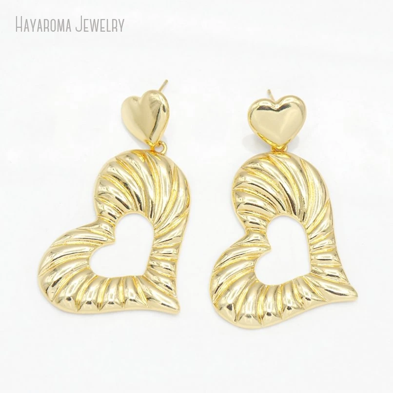 

5Pcs Gift For Her Wholesale Gold Color Metal Hearts Heart Shape Point Copper Earrings