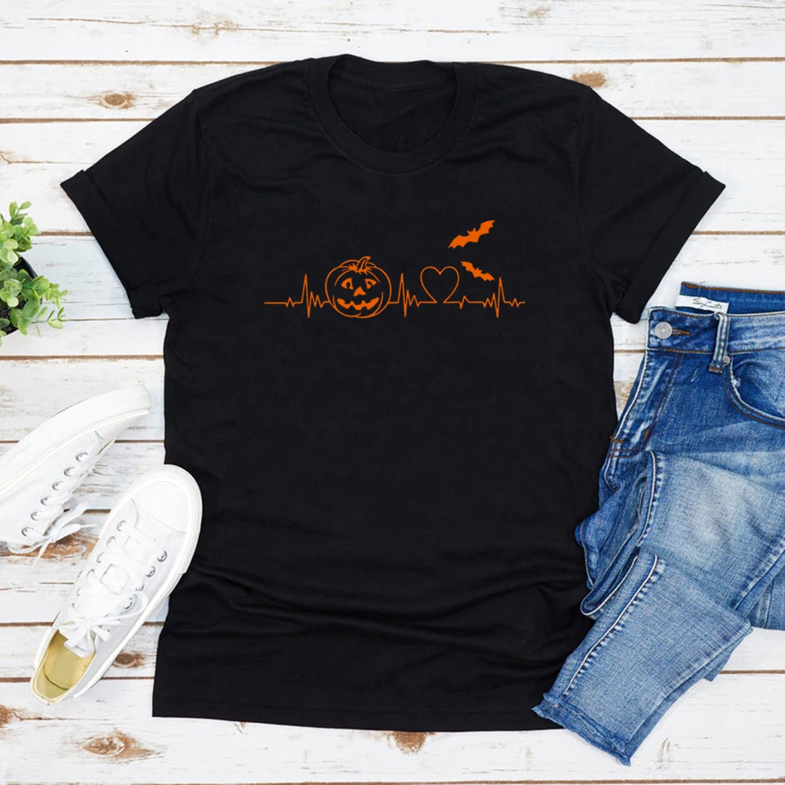 Halloween Pumpkin Heartbeat T-Shirt Funny Fall Gift Tee Spooky Season Graphic Shirt Autumn Pumpkin Lover Top Thanksgiving Tee