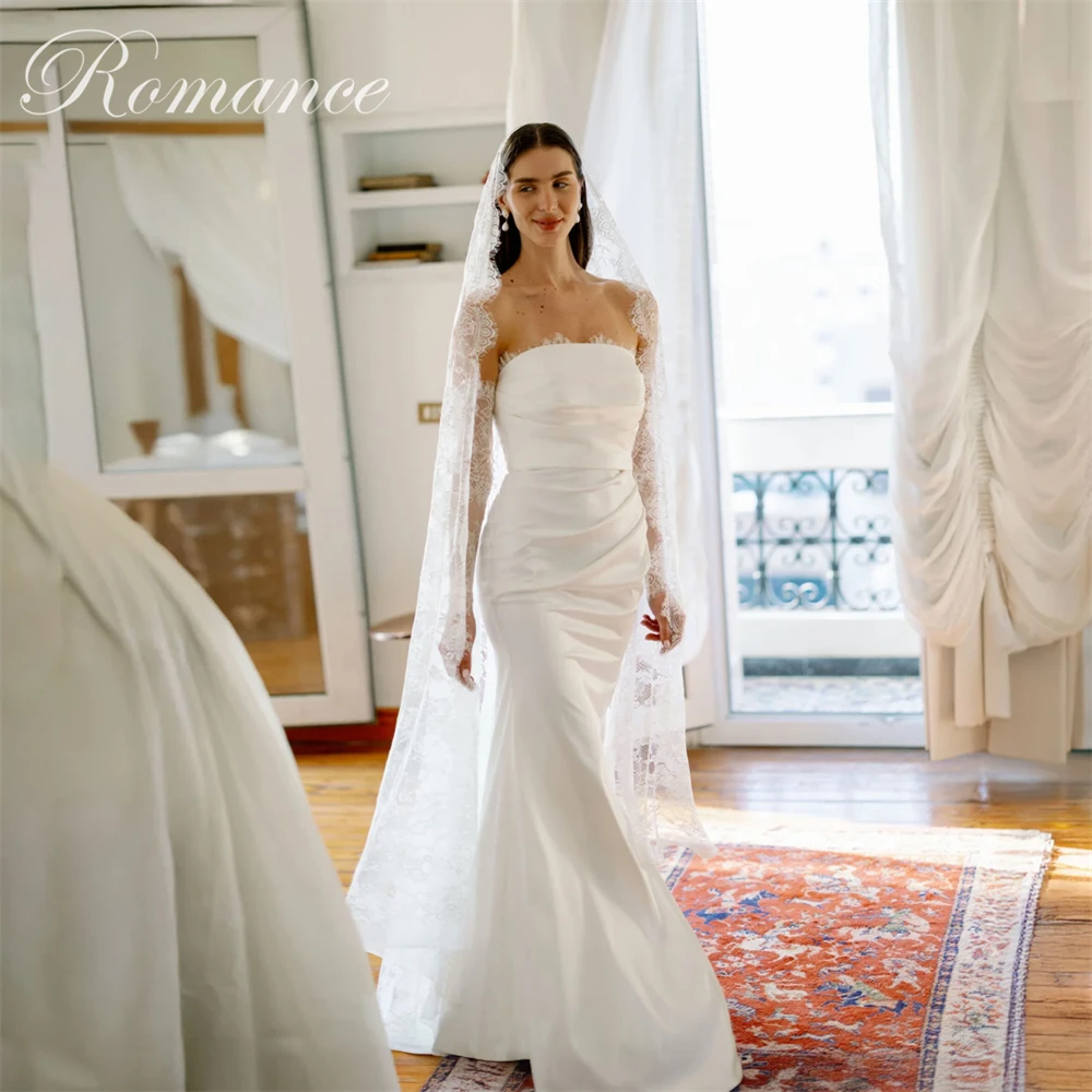 

Elegant Lace Strapless Mermaid Wedding Dress Side Slit 2026 Sleeveless Open Back Pleat Sweep Train Vestidos De Novia Customized