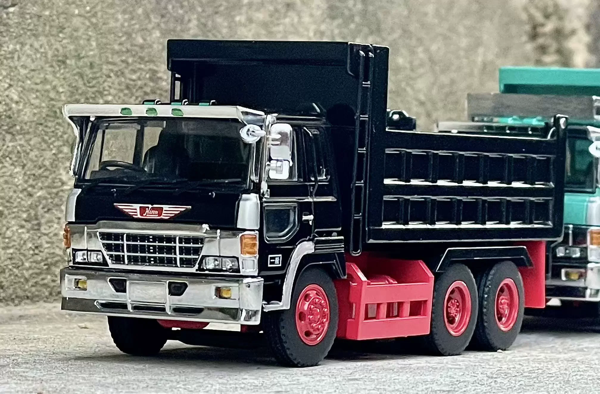 New 1:64 Scale DBGT Hino Profia Dump Truck Japanese Alloy Diecast