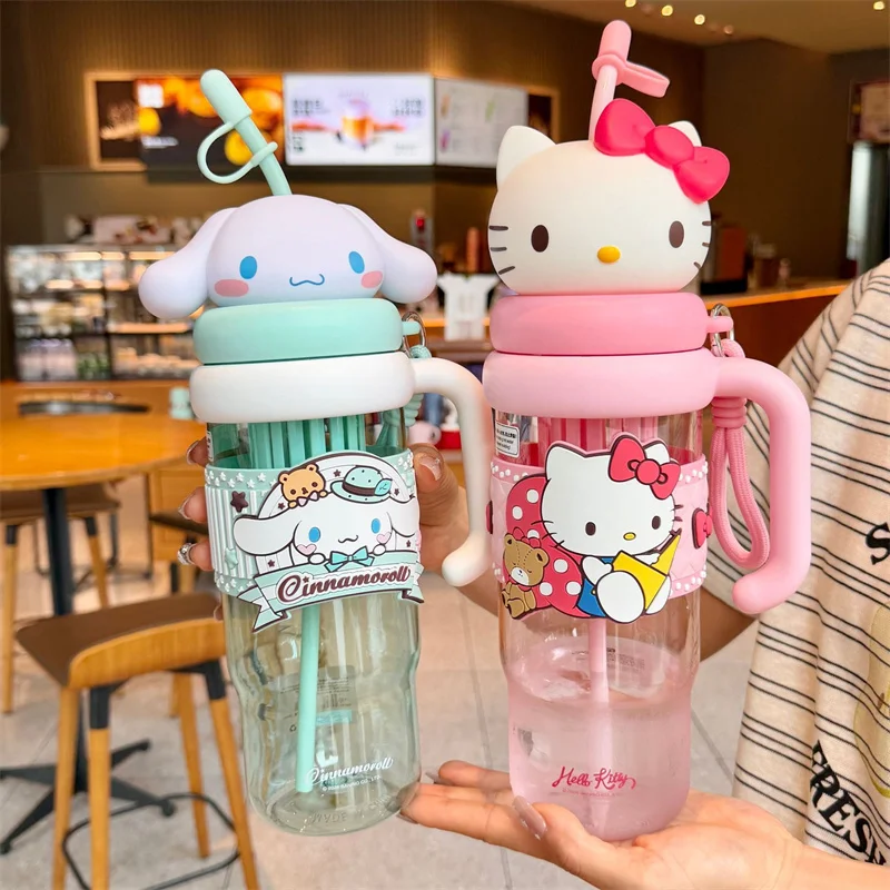 X&W Sanrio Hello kitty Space Cup Large Ice King Straw Cup With Tea Separator Summer Cold drink cup Outdoor sports Water bottle