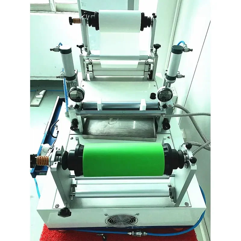 LIYI Factory Samples Making Plastic Film Adhesive Tape Hot Melt Roller Spin Coater for Sale