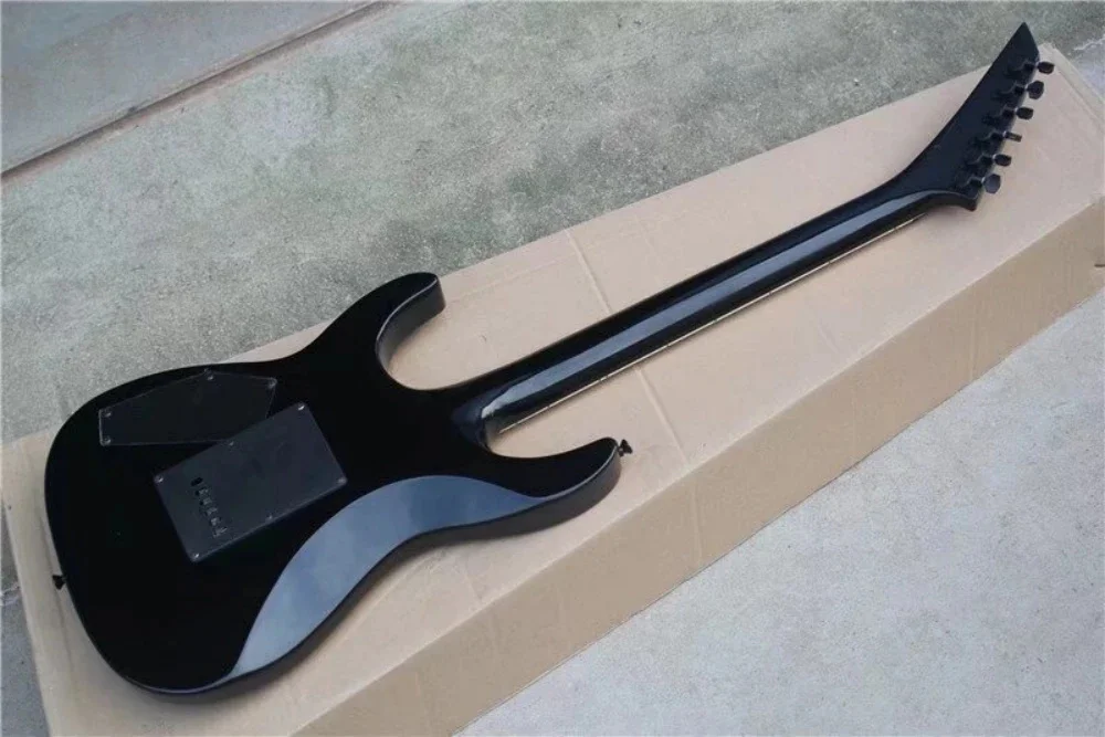 6 Strings Electric Guitar with Rosewood Fingerboard,Black Hardware,Provide customized services