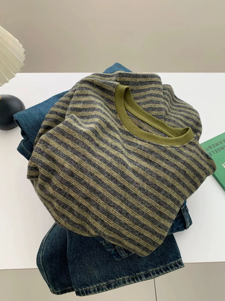 Vintage Green Oversize Stripe Brushed T-shirt Autumn Winter Women Contrast Color Loose Thick Pullover Tops