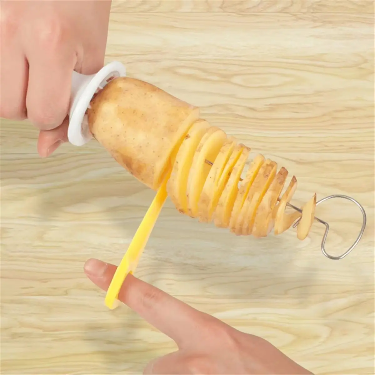 Spiral Potato Cutter Twisted Potato Whirlwind Potato Cut Reusable Fruit and Vegetable Spiral Slicer for Kitchen 6pcs
