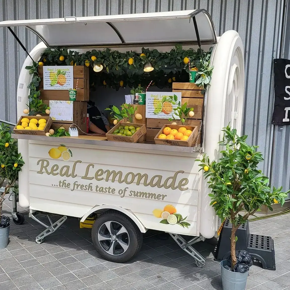 Wholesale mobile trailers manufacturer custom mini cute bar set food trailer concession cheap outdoor travel towable cart