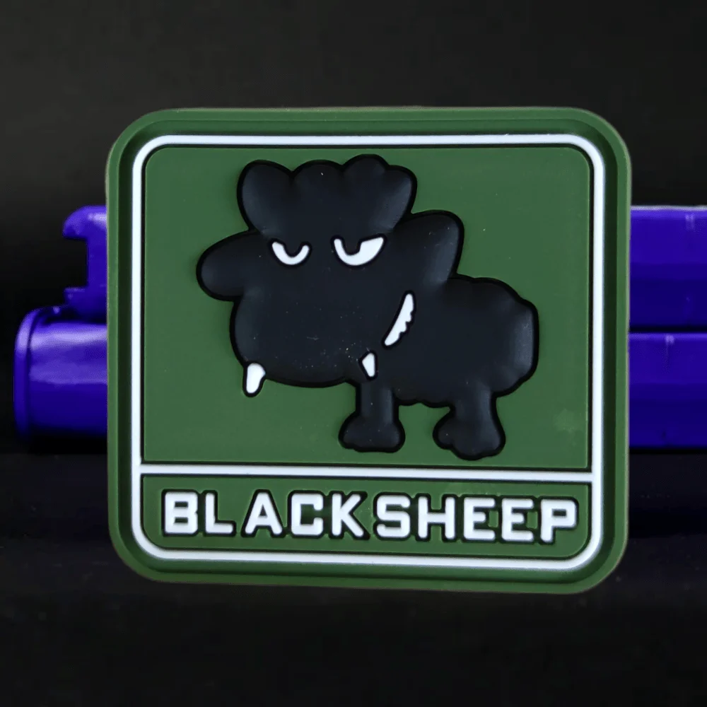 Parche táctico PVC Black Sheep – Insignia moral con velcro - imagen 5