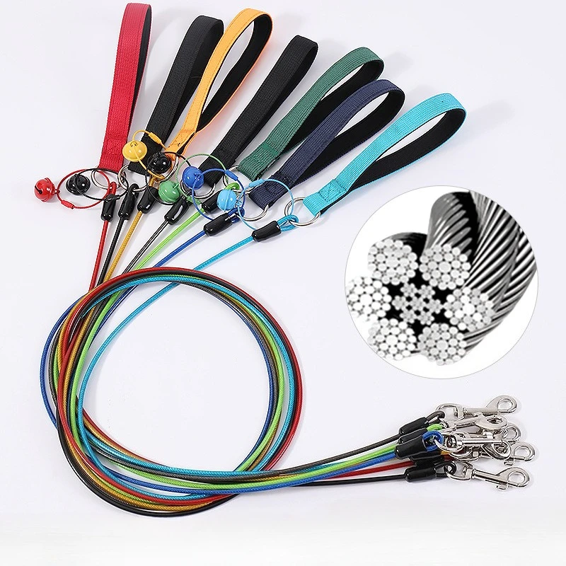 حبل جر معدني جديد للكلاب الأليفة مضاد للعض ومتين مناسب للكلاب من جميع الأحجام مستلزمات المشي في الهواء الطلق للحيوانات الأليفة #1